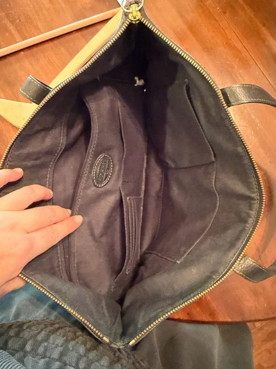 Women’s Black Fossil Purse - Picture 5 of 6